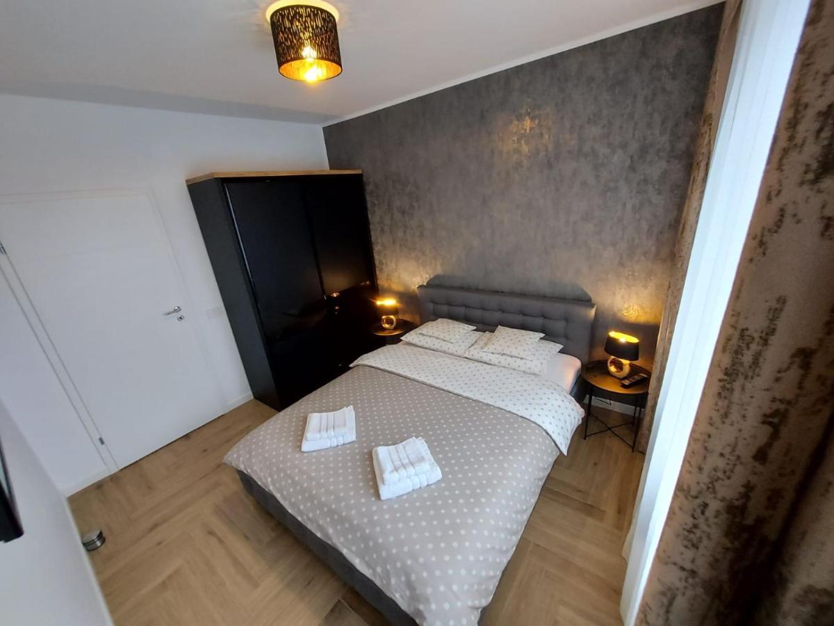 Panoramic Apartments Oradea Εξωτερικό φωτογραφία